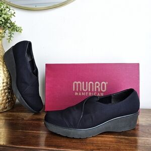 Munro American Bravo Black Stretch Wedge Shoes | Size 10M | Made in USA